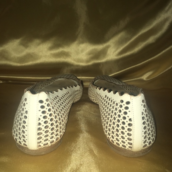 Chloé Lauren Ballet Flats White Perforated Leather - Picture 3 of 7